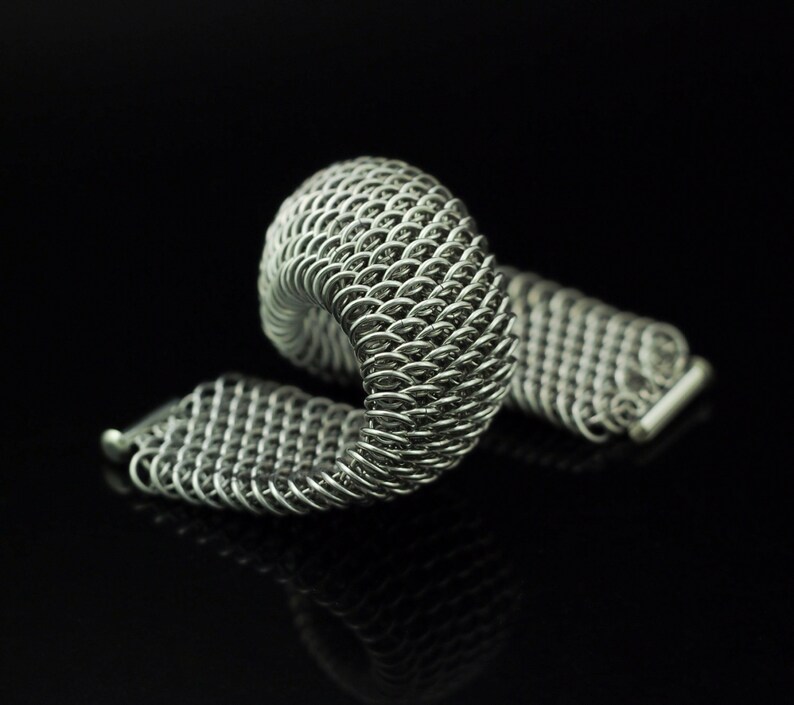 Dragonscale Bracelet Kit or Ready Made Handcrafted Jump Rings in Comfortable Aluminum