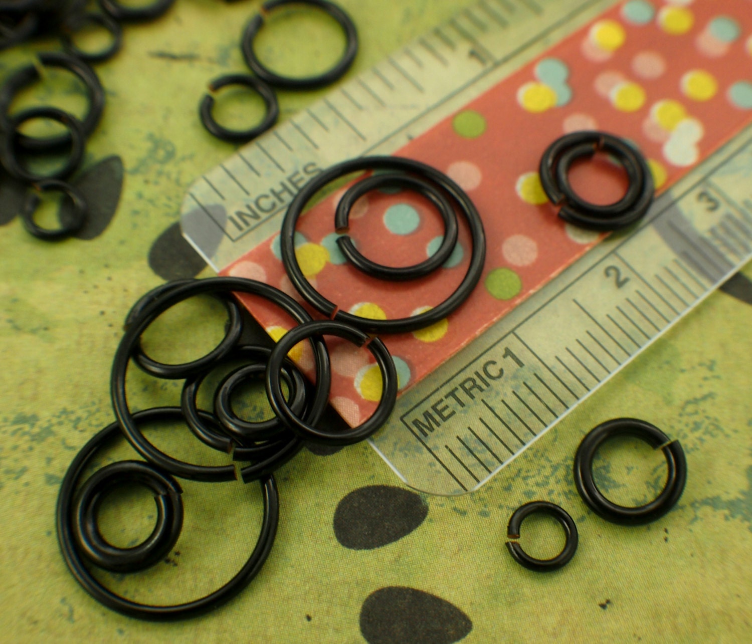Custom Jump Rings 100 Black Jump Rings - Custom Handmade in 10, 12, 14, 16, 18, 20, 22 or ...