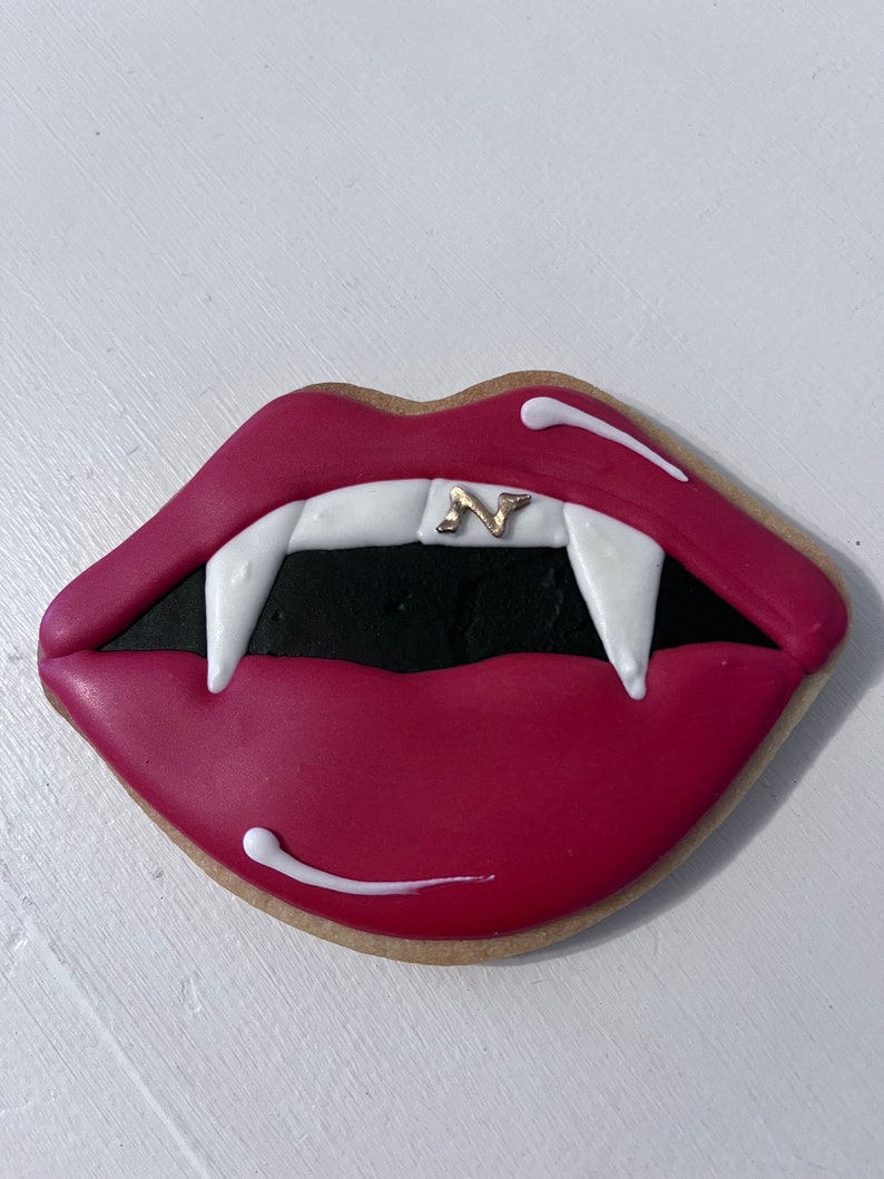Halloween Vampire Lip Cookies 1 Dozen image 5