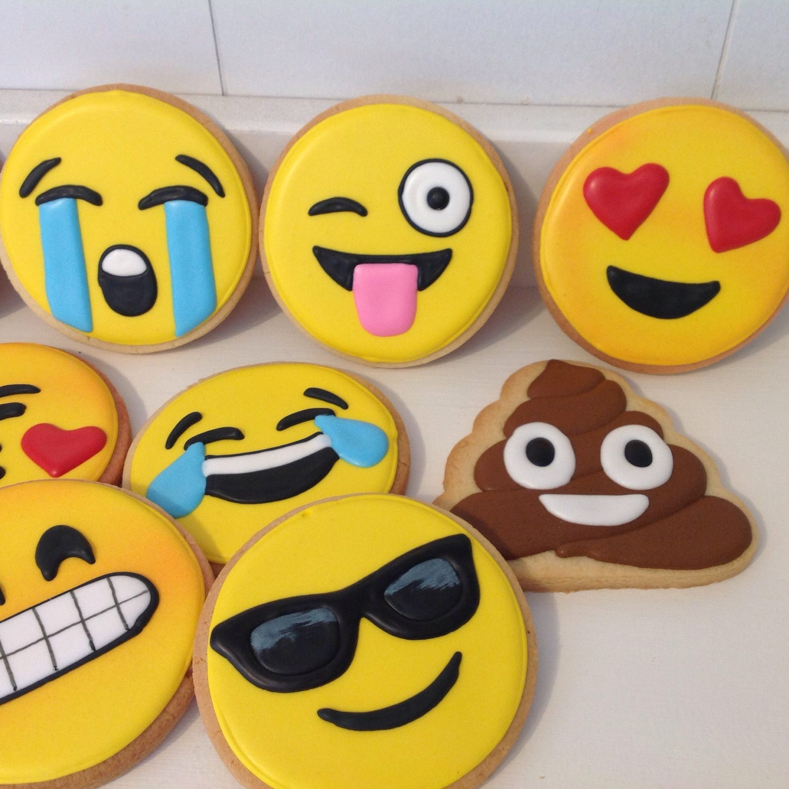 Biscuits Emoji 1 Douzaine Etsy