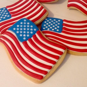 4th of July USA Flag Cookies 1 dozen image 3