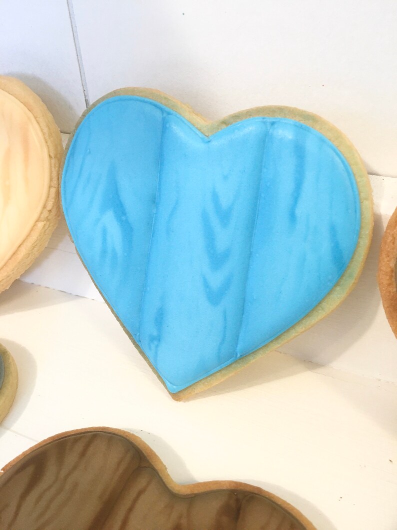 Wood Hearts Valentine Cookies 1 dozen image 4