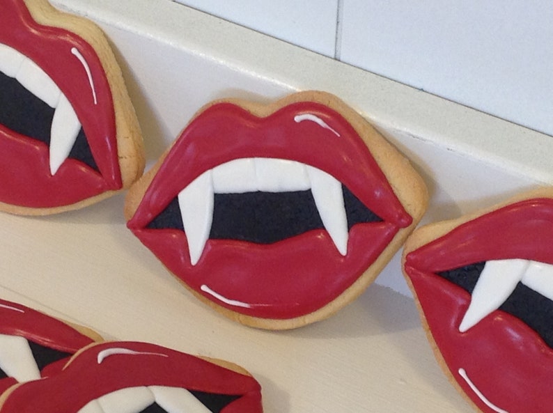 Halloween Vampire Lip Cookies 1 Dozen image 3