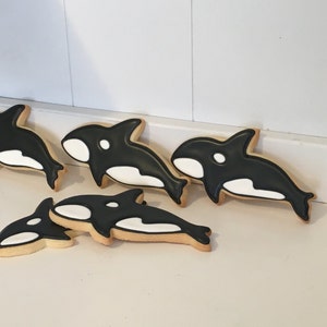 Killer Whale sugar cookies image 2