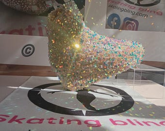 Fundas para patines/botas para patines de hielo y de ruedas de la gama "Polvo de hadas" en color beige de Skating Bling.