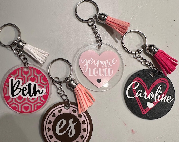 2-inch Custom Valentine's Day Keychains: Personalized Heart Designs with Names - Unique Gift for Loved Ones