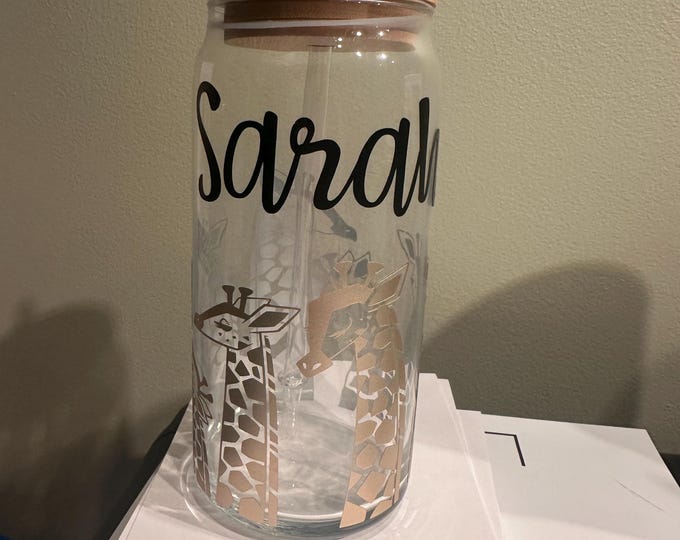 Personalized Giraffe Tumbler | Handmade Custom Cup | Animal Lover Gift Idea | Customizable Drinkware | Unique Tumbler