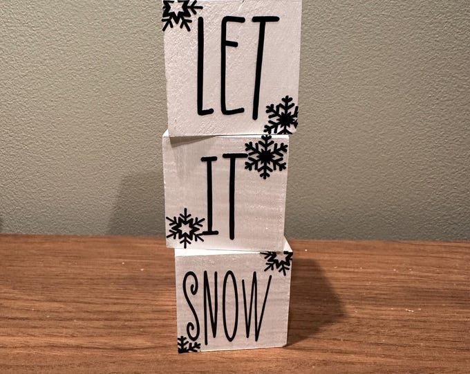 Rustic 'Let It Snow' Winter Holiday Decor - Wooden Block Set for Christmas Decorations