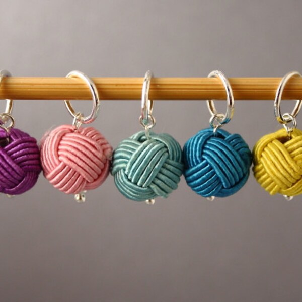 Little Balls of Wool (Set E) Stitch Markers for Knitting