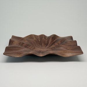 Wave Walnussholztablett, KeystoneDesign, dekorative Holzschale