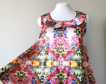 Garden Flowy Tank - Fancy Tank Top with Peter Pan Collar in Size Medium