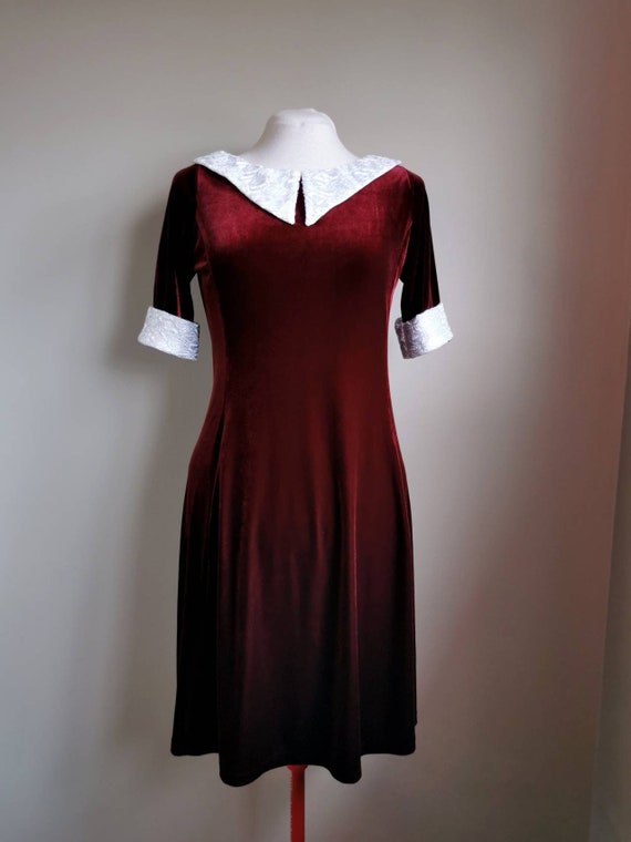 Lace Collar Velvet Dress - Cute Upcycled Dress, Burgundy Velvet Dress With  White Oversized Collar, Size Medium - Etsy