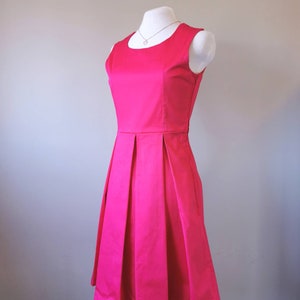 Pretty in Pink Bow Back Pleated Dress - Hot Pink Dress, Fit and Flare Dress, Slow Fashion, One of a Kind Handmade Dress in Size Medium bild 5