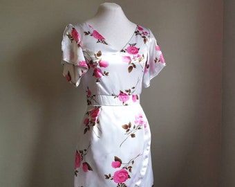 Robe tulipe rose et perle - Robe florale semi-formelle en taille extra petite