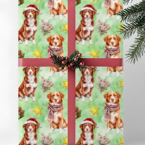 Toller Dog Christmas Wrapping Paper, Dog Lover, Holiday Gift Wrap Roll, Pet Owner Xmas Paper, Nova Scotia Duck Tolling Retriever