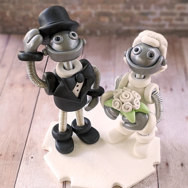 Robot Wedding Cake Topper READY TO SHIP Silver Round Face Robot Bride Groom Face (5 inches)