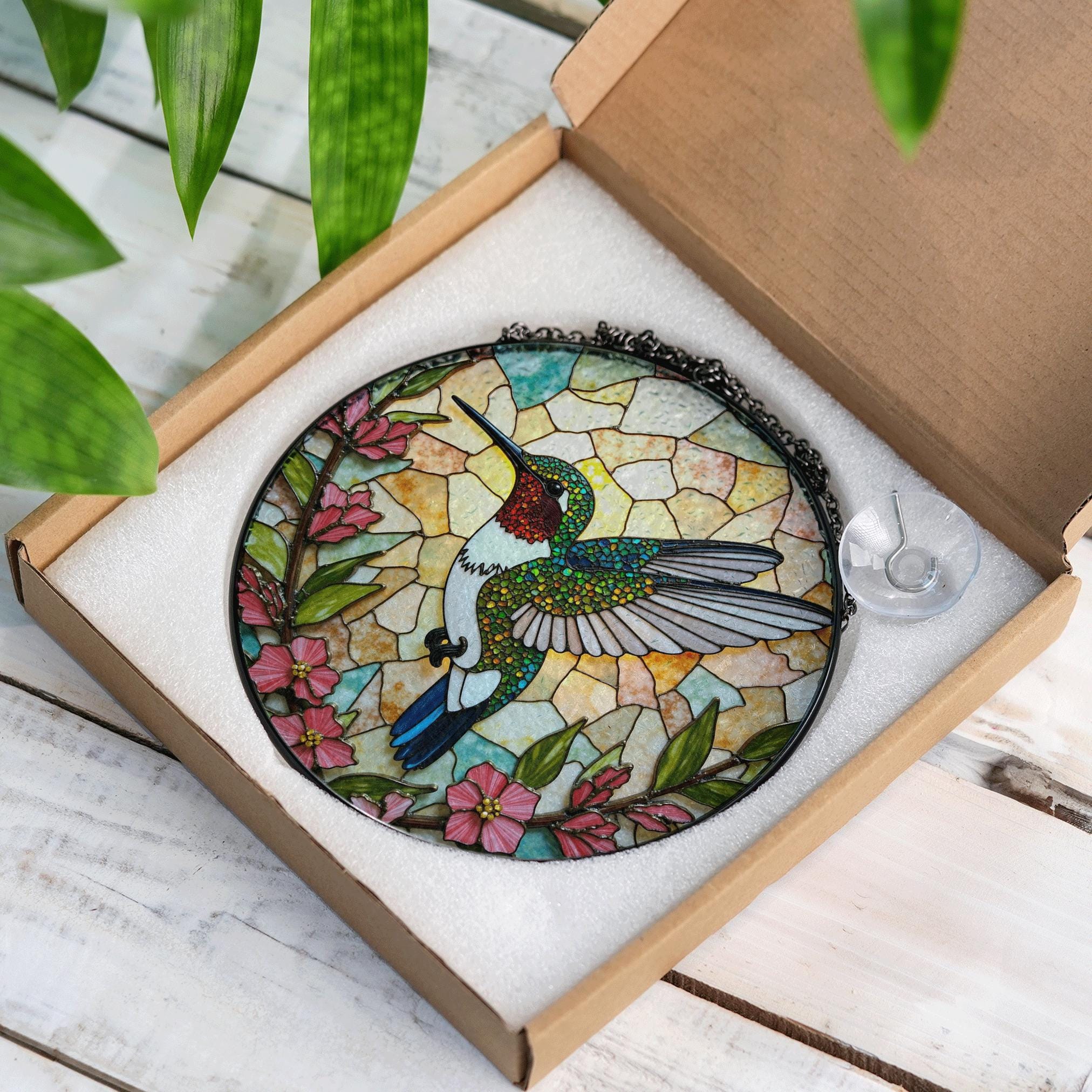 BOXCASA Acchiappasole In Vetro Colorato: Decorazione Floreale Con Colibrì Da Appendere Alla Finestra. Regalo Originale Per Gli Amanti Degli Uccelli E Della Natura (Rosa)
