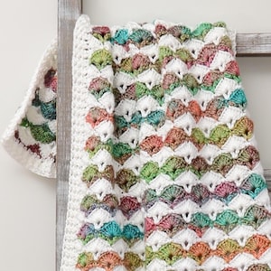 Easy Crochet Blanket Pattern - Crochet Baby Blanket Pattern with Ribbed Border -  Modern Crochet Throw