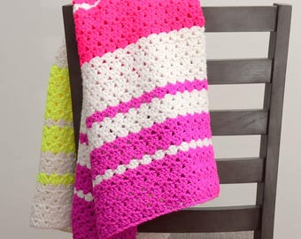 Easy Crochet Baby Blanket Pattern - Modern Crochet Throw - Simple Stitches with One-Row Repeat Design