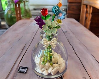 Handcrafted Beaded Flower Bouquet Magnets and Vases, Everlasting Floral Home Decor, Refrigerator Magnet