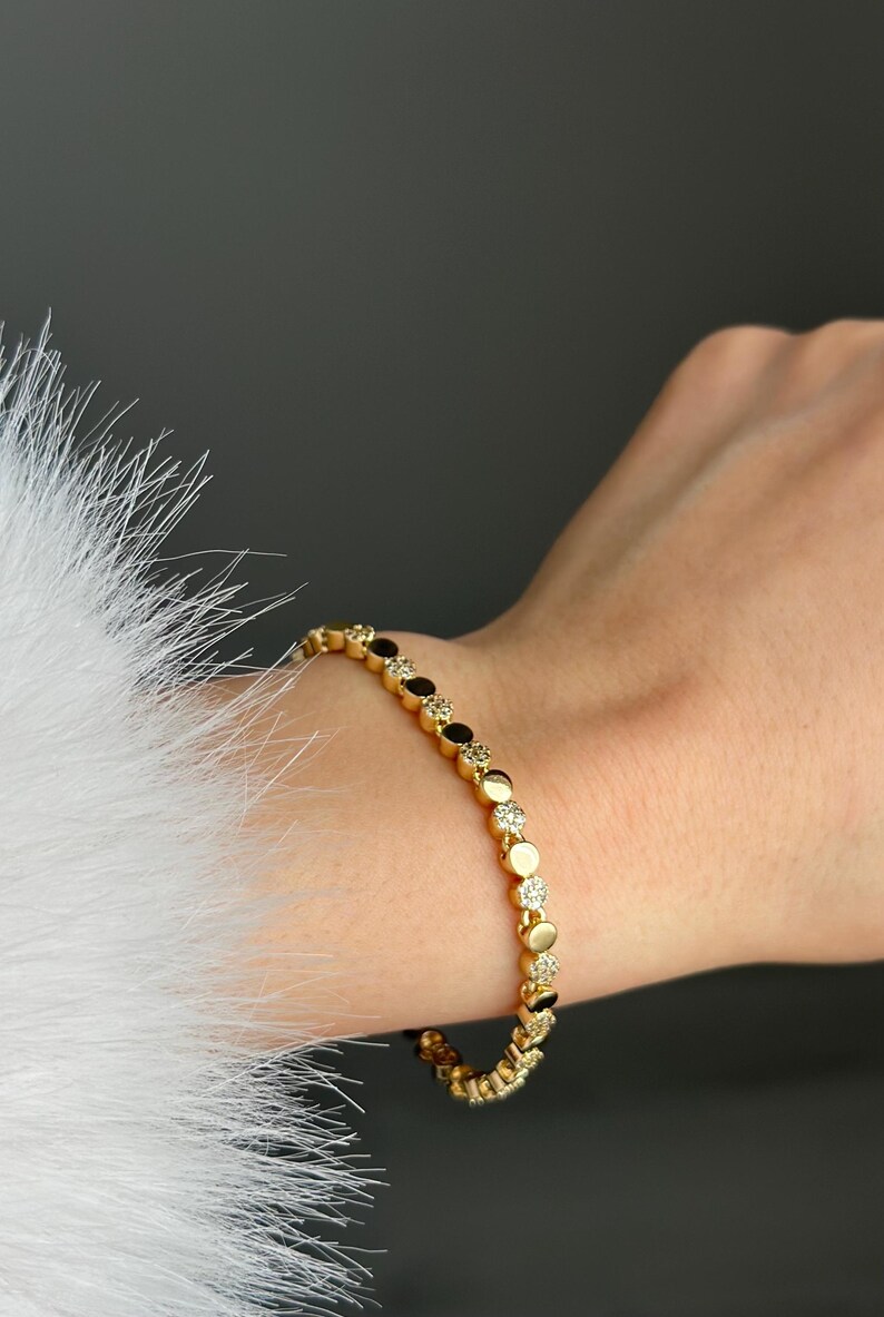 Dainty Gold Chain Bracelet with Zircon Stones, Minimalist Everyday Jewelry image 8
