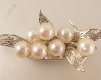 Vintage Genuine Cultured Pearl & Sterling Silver Clasp for Necklace or Bracelet Jewelry Supply Vintage Jewelry Vintage Clasp Jewelry Clasp