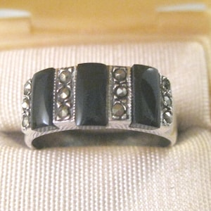Art Deco Style Black Onyx & Marcasite Sterling Silver Band Ring Size 6 Vintage Jewelry Vintage Ring Vintage Jewelry Gifts for Women