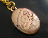 Antique Oval Gold Filled Baby Girls Locket Pendant Necklace Vintage Locket Vintage Jewelry Gifts for Her Gifts for Girls Gifts for Baby