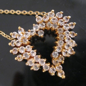Collana con ciondolo a forma di cuore in strass di cristallo vintage placcata in oro, gioielli di moda vintage, collana vintage, ciondolo vintage
