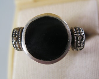 Vintage Black Onyx & MOP Marcasite Sterling Silver Flip Ring Size 6.5 Vintage Ring Vintage Jewelry Gifts for Her Gifts for Women