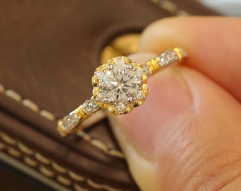 Einzigartiges Design Blume Runde D Farbe Moissanite Verlobungsring, einzigartiger Blumendiamant Weding Ring für sie / Versprechen Ring Geschenk für Frauen / Frau