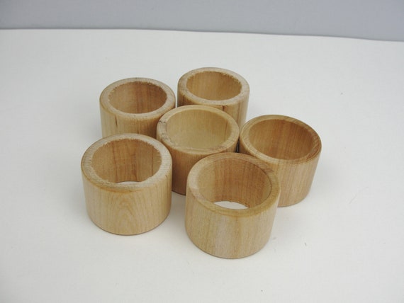 Wooden Storage Box With 6 Napkin Rings Plain Wood Decoupage Art Craft Gift 