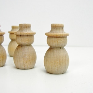 Miniature wooden Snowman, mini snowman, wooden snowmen 1 1/2&quot; tall set of 6 unfinished DIY