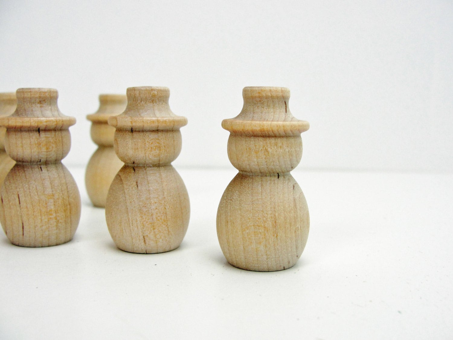 Miniature wooden Snowman, mini snowman, wooden snowmen 1 1/2" ta…