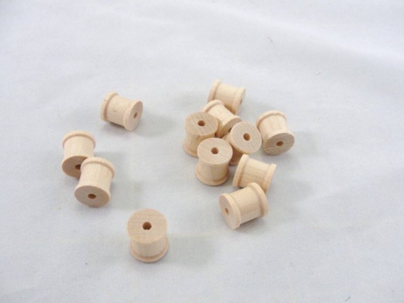 Little Wooden Spools 1/2 Inch X 1/2 Inch Set of 12 Wood | Etsy