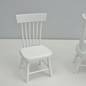 Dollhouse furniture table and 4 chairs white image 2