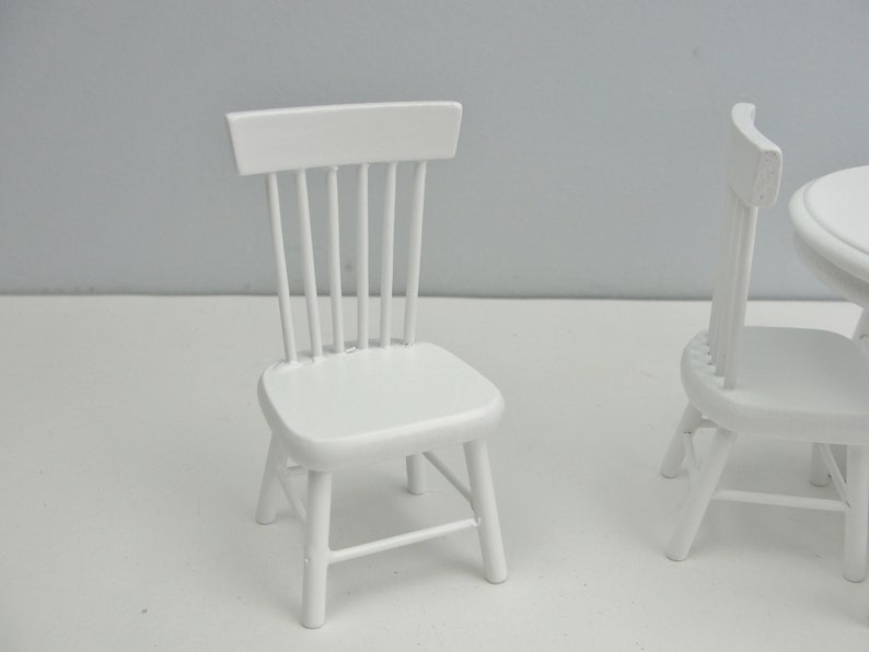 Dollhouse furniture table and 4 chairs white image 2