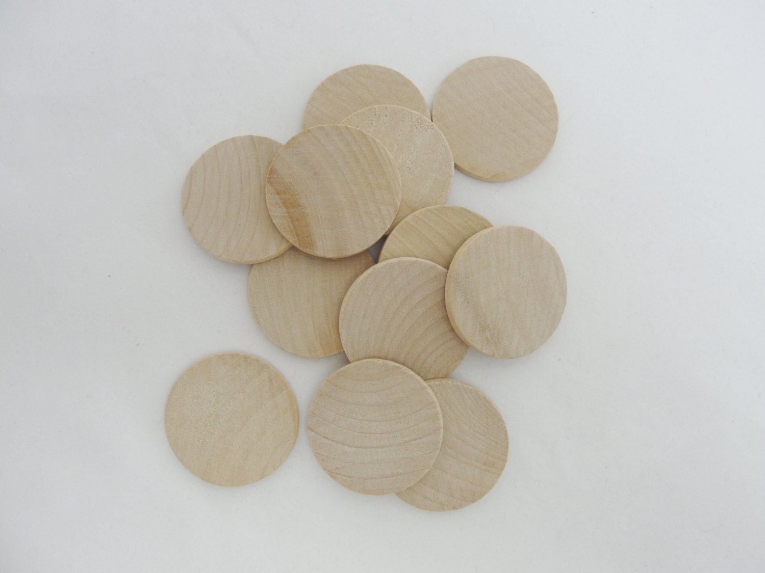 ilauke 14 Inch Wood Circles for Crafts, 4Pcs Blank Wooden Rounds Discs, 1/4  Inch Thick Wood Rounds for Crafts, Door Hangers, Wood Signs, Painting