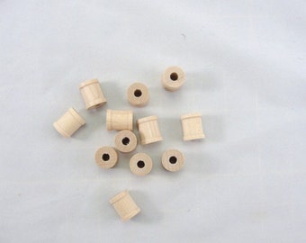 Little wooden spools 3/4 inch, small wood spools set of 12