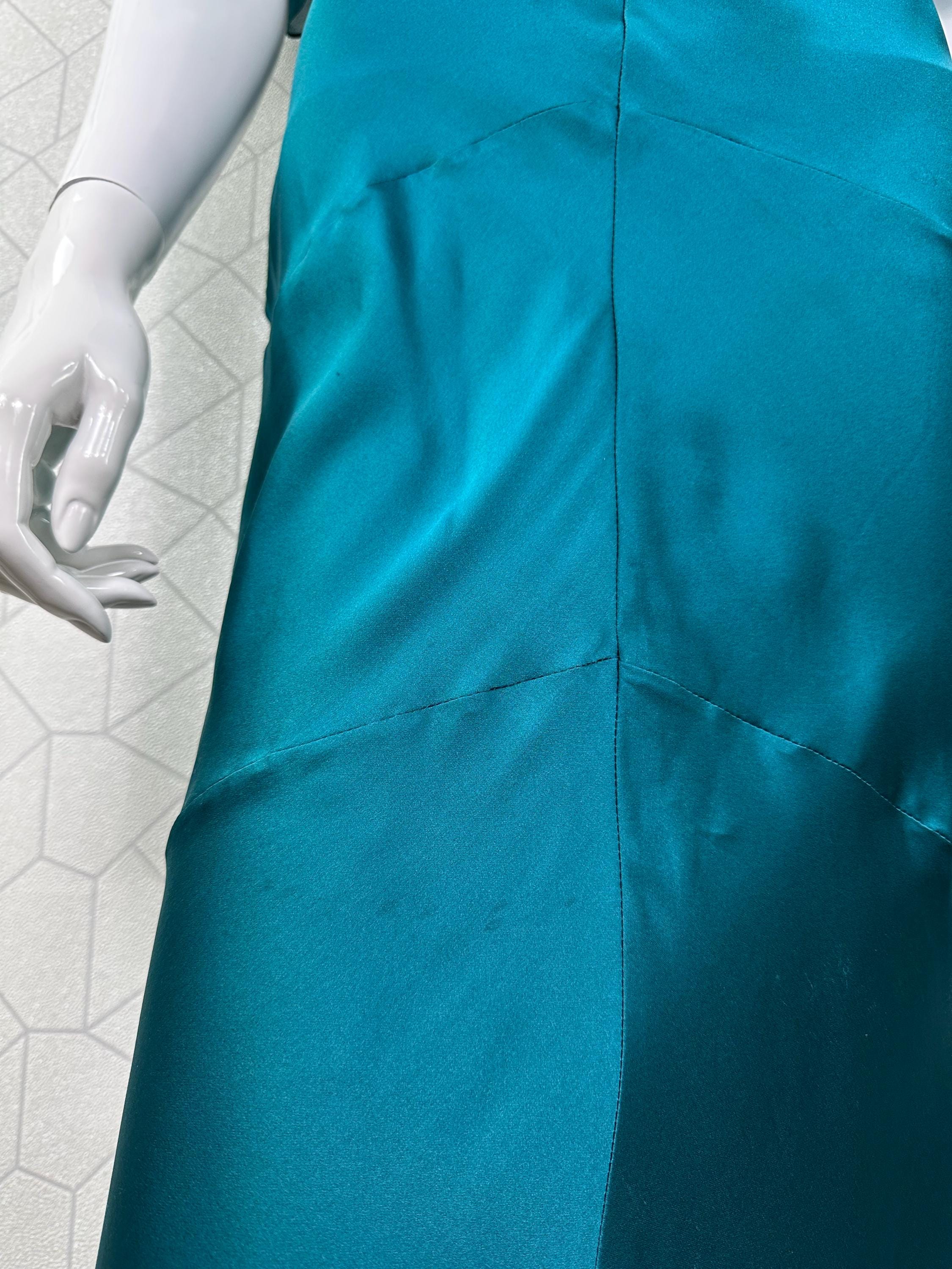 slim fit dress slacks Emerald Green Habutai Silk One-Shoulder Maxi Dress L / Green main image 0