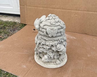 Concrete Beehive Sculpture Massive Bee Skep Outdoor Statue Stone Beehive Garden Figurine Lawn Decoration Symphaty Gift Beehive Figure