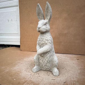 Concrete Rabbit Outdoor Statue Yard Bunny Spring Figure for Garden Decoration Standing Animal Sculpture Rabbit with Long Ears Gift