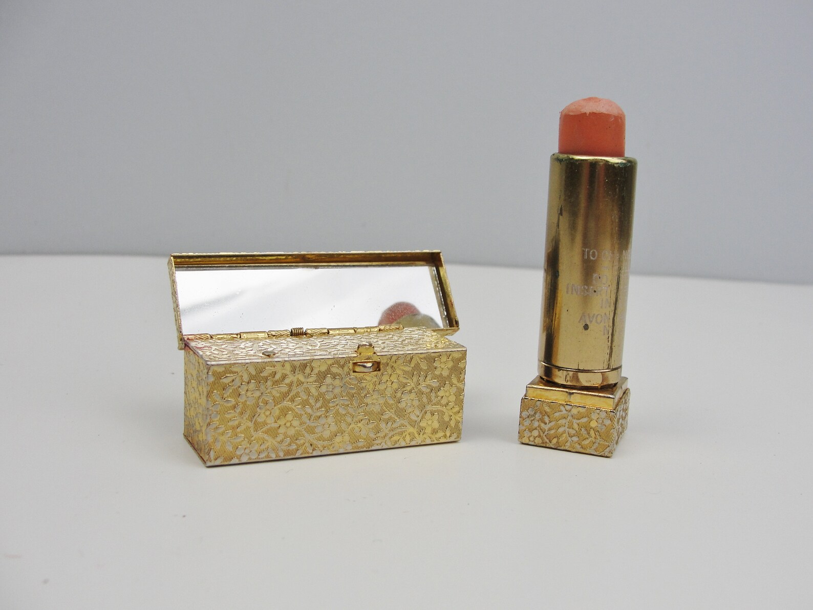 Vintage Avon Lipstick Holder con espejo Etsy