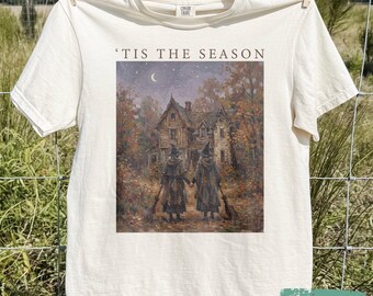 Vintage Witch Shirt, Haunted House Halloween TShirt, Retro Fall Autumn tee, 'Tis the season, Salem 1692 sweatshirt, Spooky Season Shirt