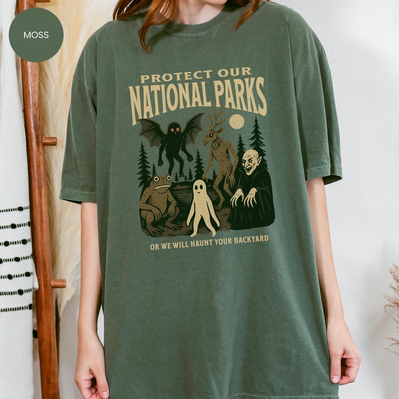 Mothman Shirt, Cryptid tshirt, Cryptidcore aesthetic, Wendigo tee, Weirdcore Vampire gifts, Folk Horror Clothing, Alt National Park Shirts Moss