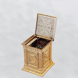 Quran Box with Prayer Mat Gold, Luxury Quran Gift Set, Gold Trinket,  Quran Gift Set, Trinket Islamic Gift Set