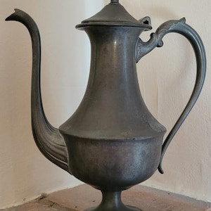 Vintage Pewter Teapot -- Marked W.S. Co 223 -- Early to Mid 20th Century