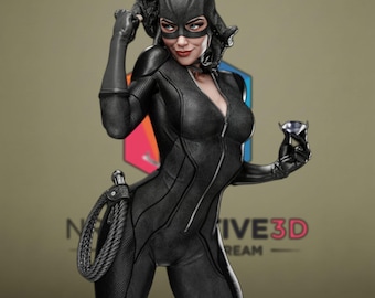 Catwoman (Selina Kyle) Collectible Figure - Hand-Painted & Custom Design