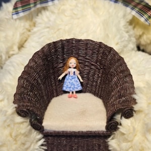 Miniatur OOAK Puppenhaus Spielzeugpuppe Künstler handgefertigt