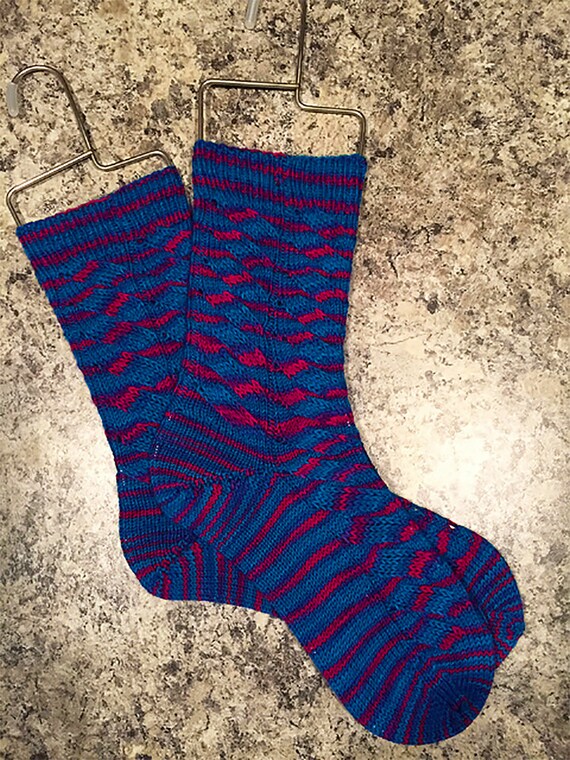 One Size Fits Most. Cozy And Warm Hand Knitted Unisex 100/% Genuine Wool Socks